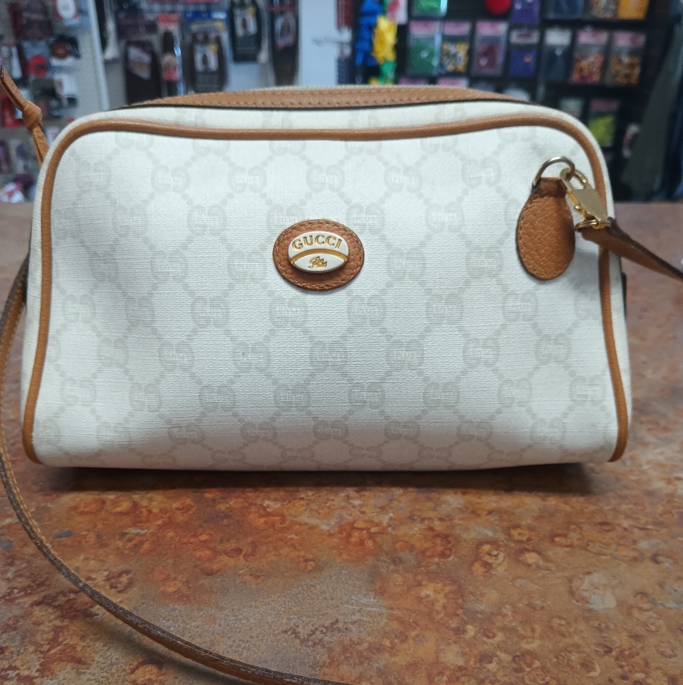 Vintage Gucci Plus Crossbody